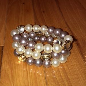 Pearl bracelet